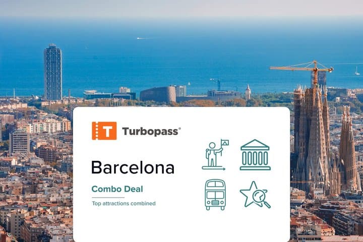 Entrada a La Sagrada Familia de Barcelona y autobús turístico Hop-On Hop-Off de 24 horas