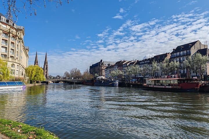 Tour a pie por Estrasburgo con guía local nativo