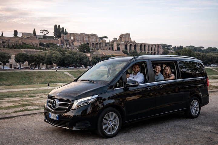 Transfert aéroport de Rome UNIDIRECTIONNEL avec chauffeur privé — photo 2