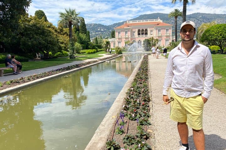 Tour de Tres Villas Icónicas en la Riviera Francesa