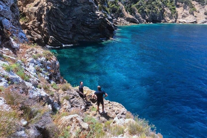Avventura di Trekking a Cala Blanca Ibiza
