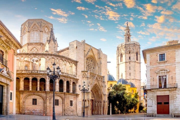 Tour della Cattedrale di Valencia e del Santo Graal