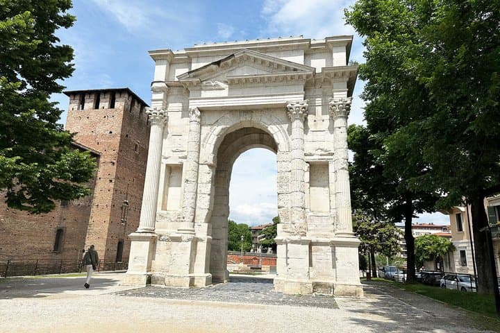 Tour a pie de Verona: Arena y Casa de Julieta — foto 4
