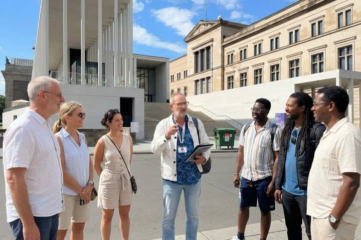 Berlin Museumsinsel Tour: Höfe & Verborgene Geschichten — Foto 5