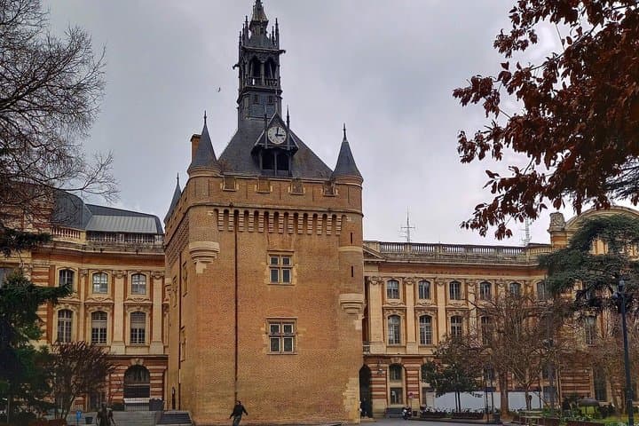 Tour Autoguiado de Ladrillos de Oro Malditos y Arcilla Rosa en Toulouse — foto 2