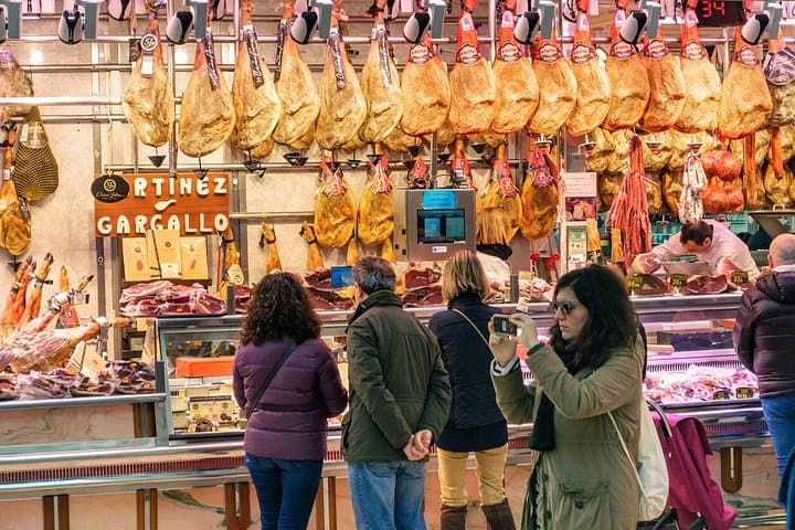 Valencia Private Walking Tour: Altstadt und La Lonja de la Seda — Foto 5