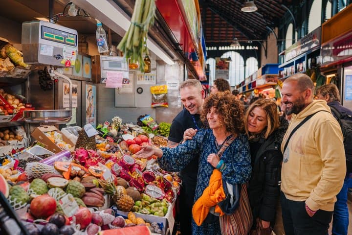 Tour enogastronomico al Mercato di Malaga: Tapas, Bevande e Sapori Locali