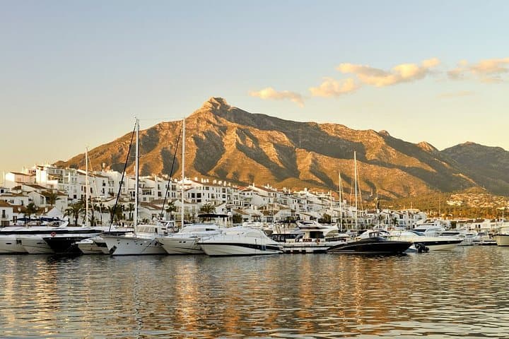 Tagesausflug nach Mijas und Marbella von Málaga — Foto 2