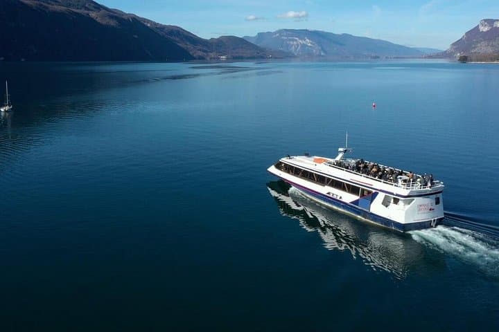 Tour Privato di un Giorno ad Annecy, Chambéry e Laghi Alpini da Lione — foto 4