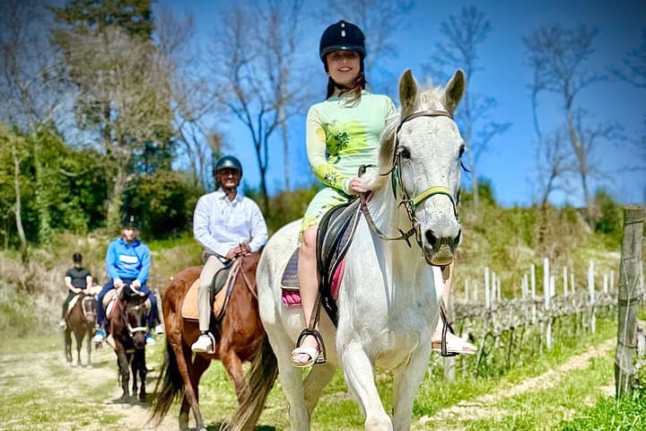 Pferdereiten und Weinverkostung in Chianti — Foto 3