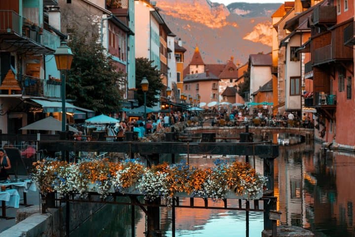 Visite Insider de Deux Heures à Annecy — photo 2