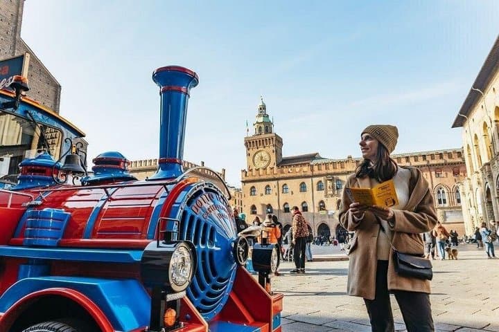 Combo de Autobús Abierto de Bolonia y San Luca Express con vales de comida — foto 4