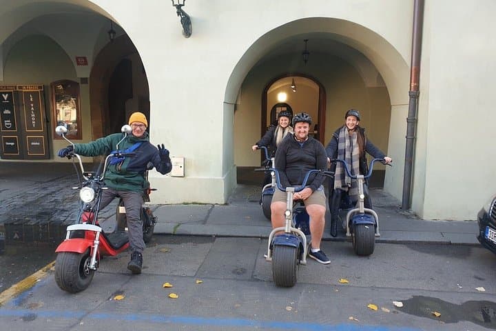 2-stündige geführte Fat Tire E-Scooter-Tour in München — Foto 3
