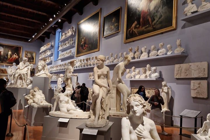 David di Michelangelo: Tour Guidato della Galleria dell'Accademia in Giorno Gratuito — foto 3