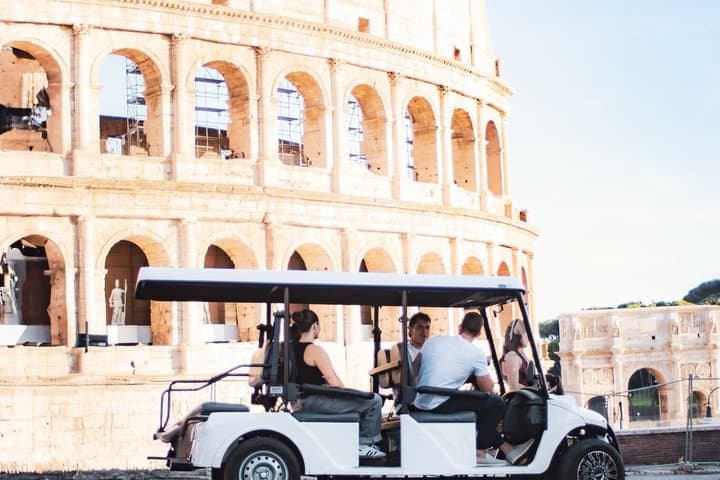 Tour privato in golf cart a Roma con sosta gelato