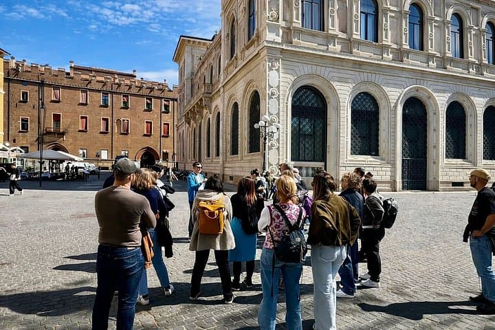 Tour a Piedi di Bologna: Esplora Attrazioni Principali e Gemme Nascoste — foto 4