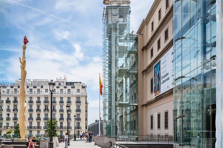 Biglietto d'ingresso flessibile per il Museo Reina Sofia di Madrid con audioguida — foto 2