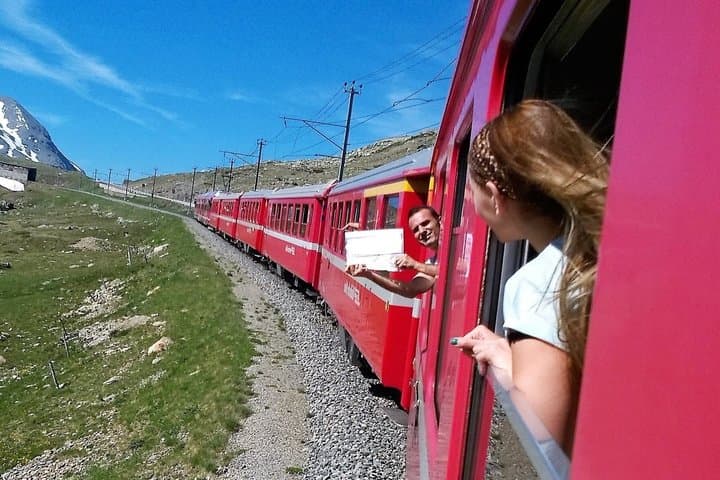 Bernina Roten Zug Erlebnis von Mailand — Foto 1