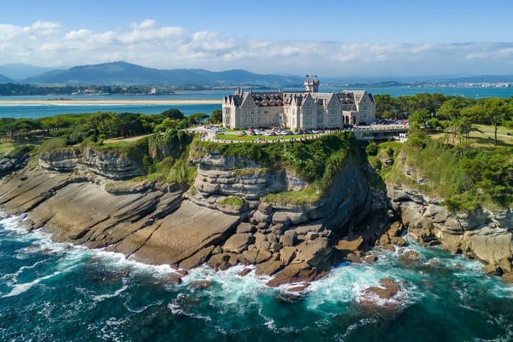 Tour a Santander, Castro Urdiales y Faro de Ajo desde Bilbao — foto 3