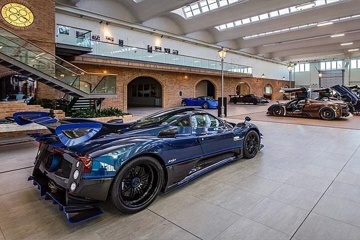 Usines Lamborghini, usines Pagani, Ferrari - Visites de voitures italiennes — photo 2
