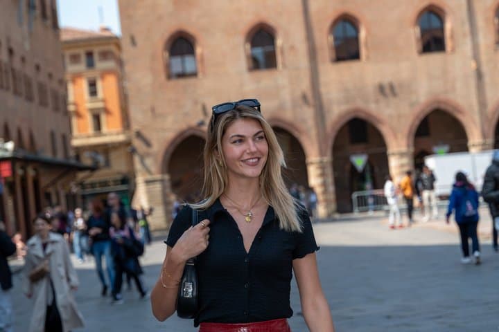 Tour a piedi di 3 ore tra cibo e cultura a Bologna
