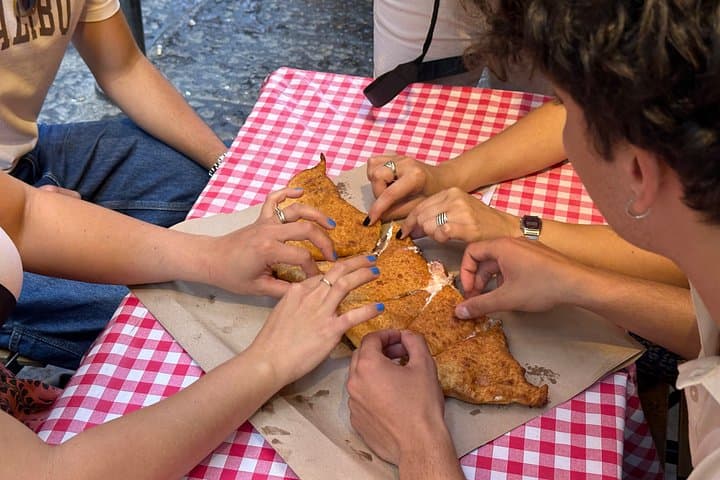 Tour de Comida Callejera y Turismo en Nápoles — foto 2