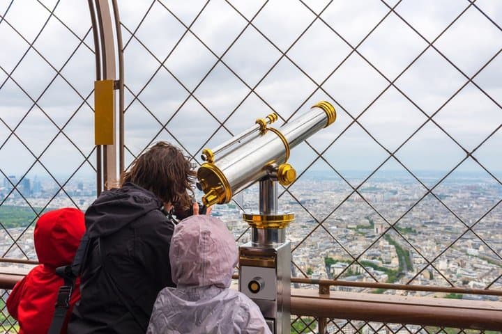 Accesso alla Torre Eiffel fino alla Sommità tramite Scale ed Ascensore — foto 3