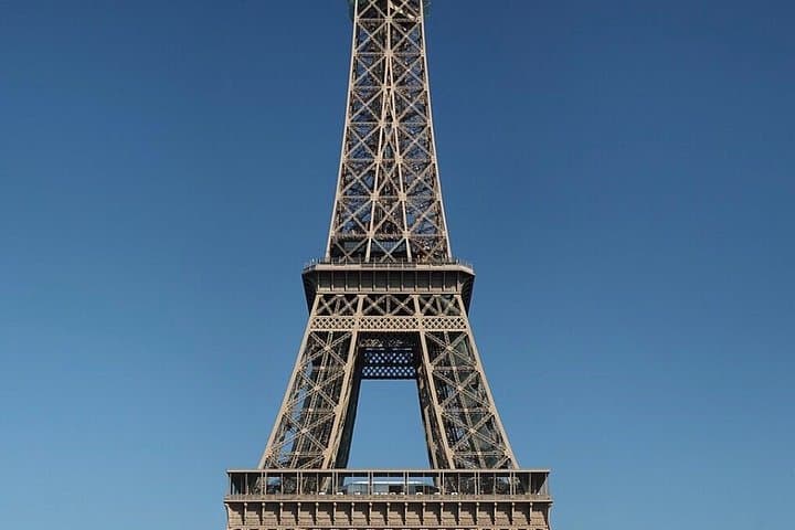 Eiffelturm Aufzugstour mit geführtem Zugang zur Aussichtsplattform — Foto 4