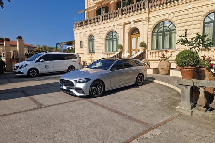 Sorrento: Trasferimento privato dall'aeroporto/stazione di Napoli — foto 4