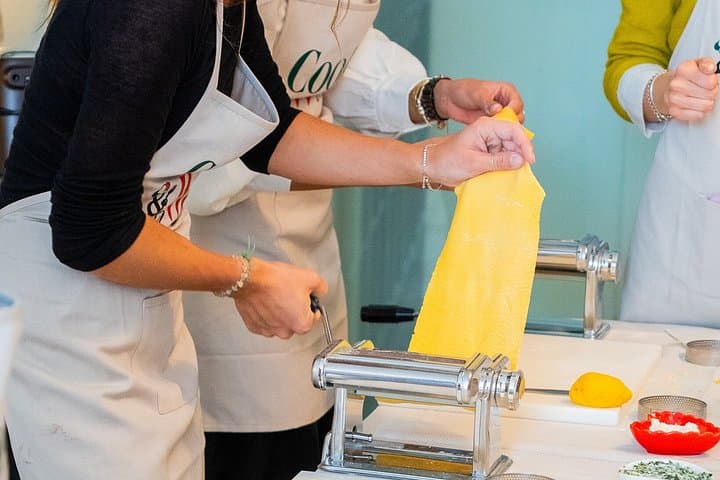 Pasta- und Dessertzubereitung in Venedig — Foto 2
