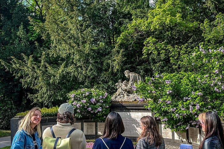 Tour del Cementerio Melaten, la Ciudad de los Muertos de Colonia en inglés — foto 3