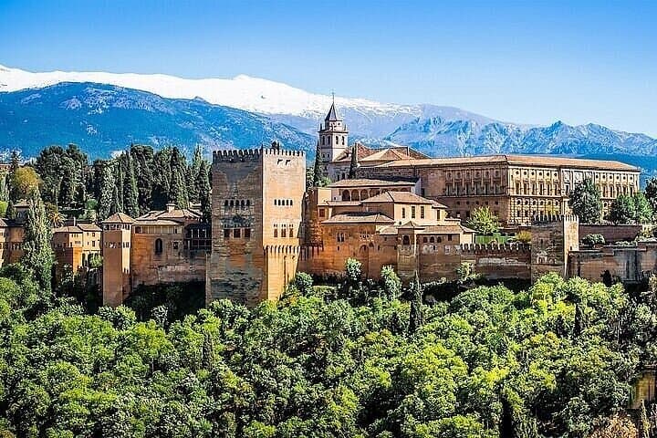 Alhambra & Nasrid-Paläste Ticket mit Audioguide in Granada