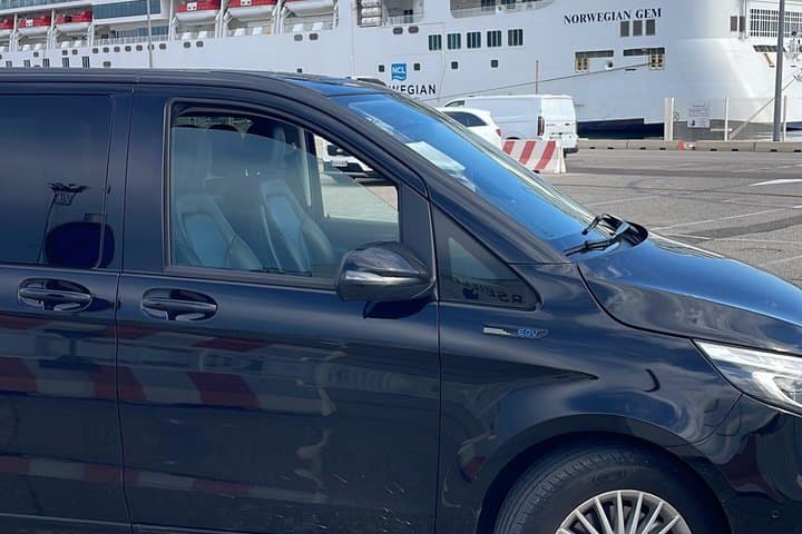 Trasferimento privato in van dal porto crocieristico all'aeroporto di Marsiglia — foto 3