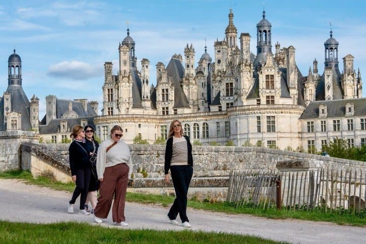 Tour de Vinos y Castillos del Valle del Loira desde París — foto 2