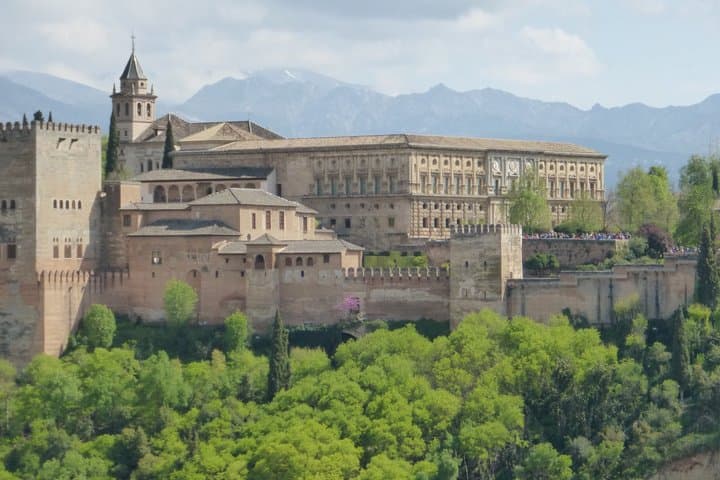 Visita Guiada a la Alhambra, Generalife y Alcazaba sin los Palacios Nazaríes