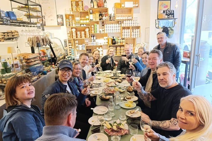 Tour Privado de Comida en París en Le Marais: Vino y Cocina Francesa Local — foto 4