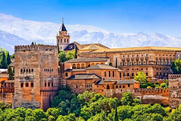Billets pour l'Alhambra et le Palais Nasride avec Train Touristique