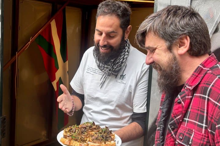 Bilbao Kleingruppentour mit Tapas und Weinprobe