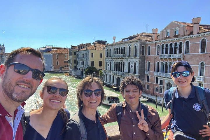 Tour Privado a Pie para Familias en Venecia