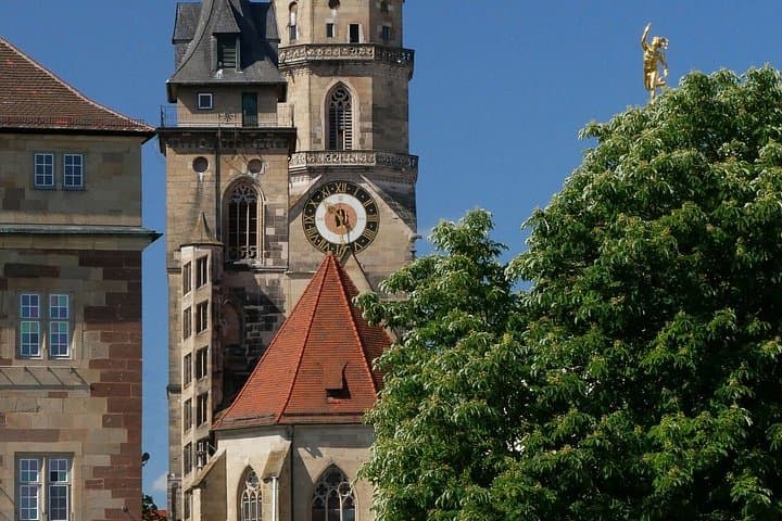 Private Fahrzeugtour durch Stuttgart: Fernsehturm, Museen und mehr