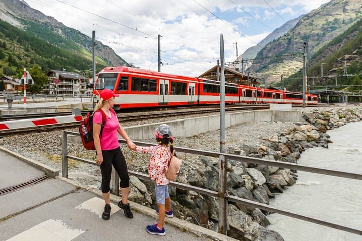 Bernina Zug Tagesausflug von Mailand nach Tirano & St. Moritz