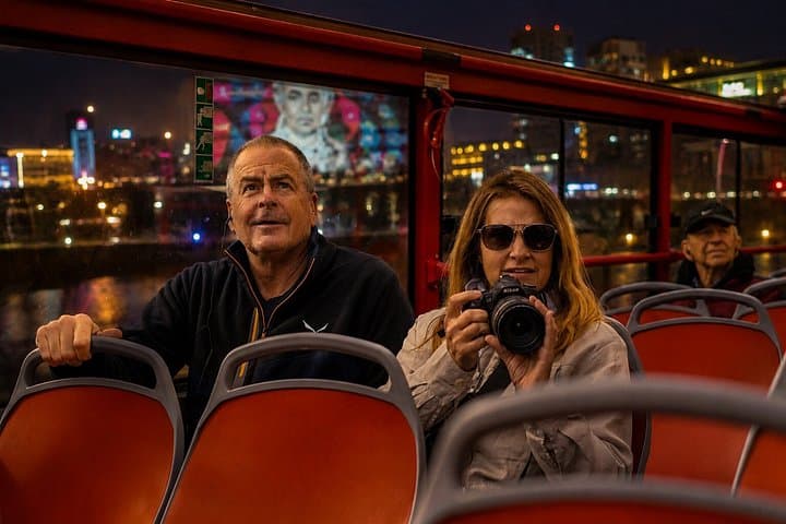 Berlino: Tour delle Luci con Soste Fotografiche e Guida dal Vivo — foto 5
