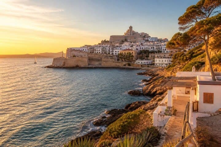 Tour Autoguiado de Ibiza