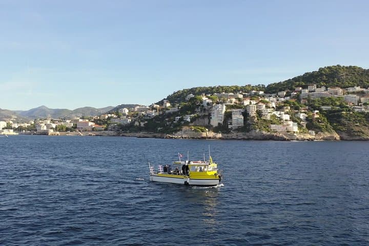 Aventura de Snorkel en Barco: Cueva de Nice-Mala en la bahía de Villefranche — foto 2