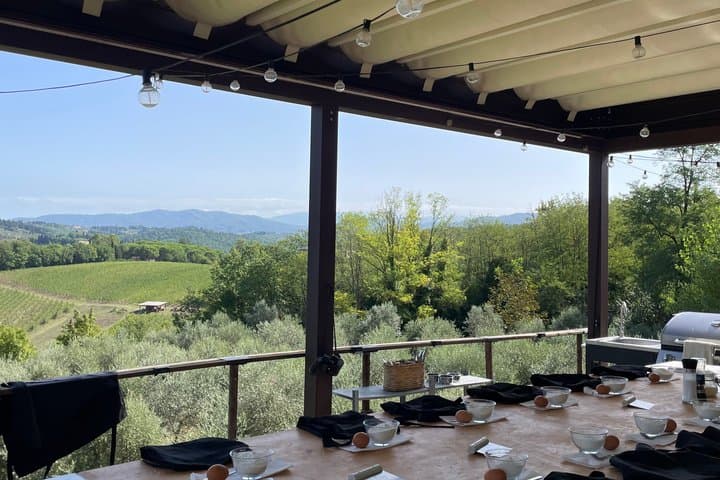 Kochkurs auf einem Familienbauernhof in Chianti mit Mittagessen — Foto 3