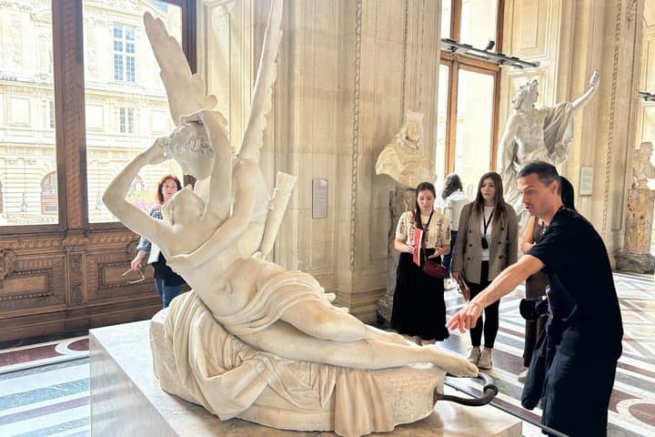 Tour semi-privato del Museo del Louvre a Parigi — foto 3