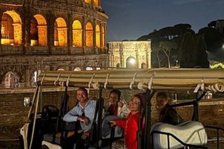 Rom Nacht-Golfwagen-Tour mit Gelato