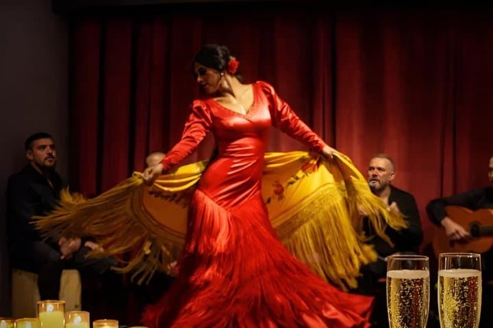 Spettacolo di Flamenco a Barcellona con Tapas e Cocktail — foto 5