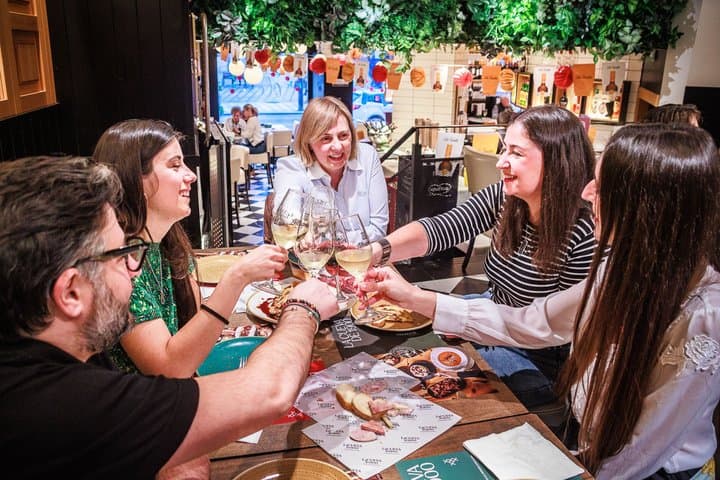 Granada Tapas and Wine Small Group Tour — photo 1