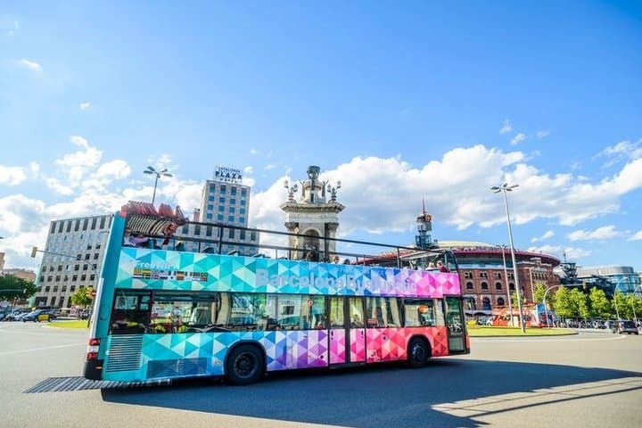 Tour in autobus hop-on hop-off a Barcellona: 24 o 48 ore — foto 4